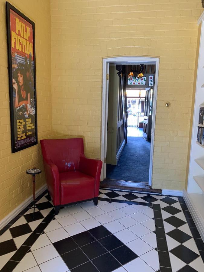 Avon Terrace Guest House ヨーク エクステリア 写真
